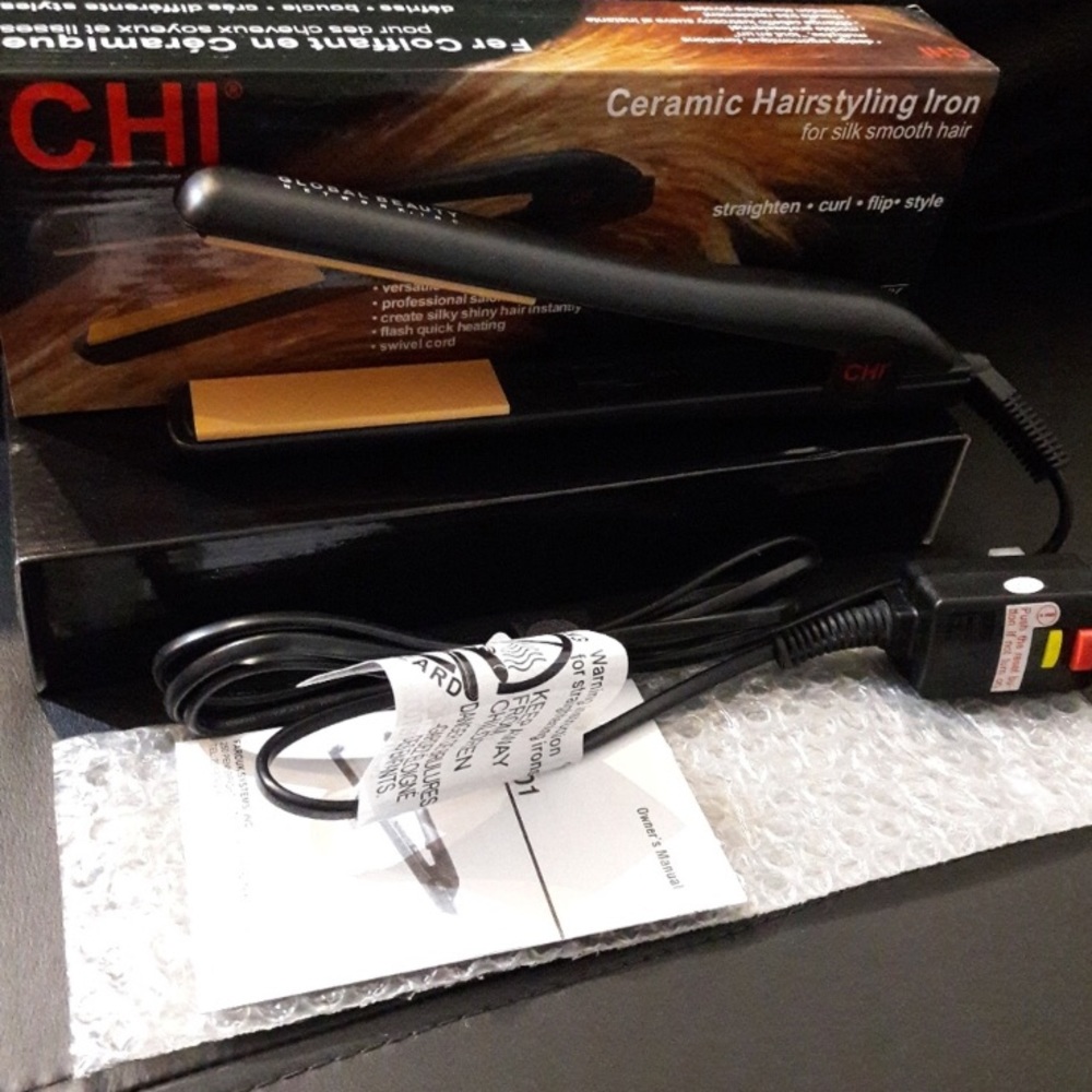 CHI Ceramic Straightener